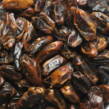 Load image into Gallery viewer, Dates Dried Whole Pitted 500g